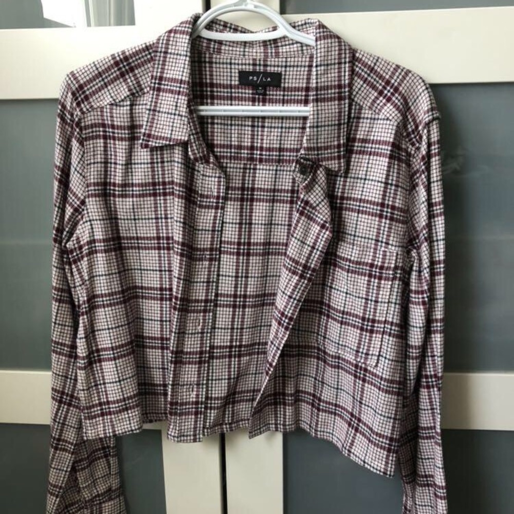 (2/$10)Cropped button down long sleeve Pacsun